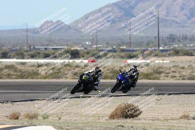 media/Jan-15-2026-Racers Edge (Thu) [[dfebeb70ab]]/3-B Group/Session 2 (Turn 11)/